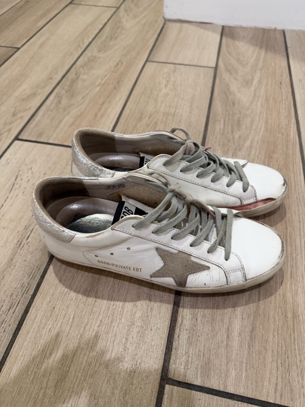 Golden Goose White Leather Sneakers with Taupe Star and Metallic Heel